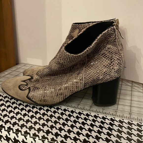 Free people booties snake skin 38 usa 7.5/8 - Picture 2 of 6